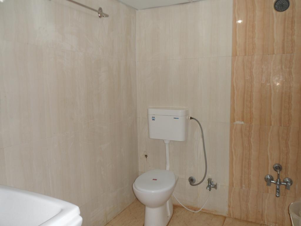 Hotel Avion Inn Ahmedabad Phòng bức ảnh